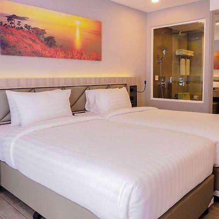 Clarion Hotel Patong Phuket Room photo