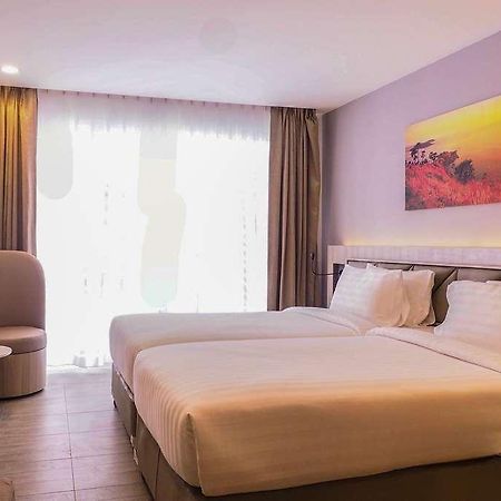 Clarion Hotel Patong Phuket Room photo